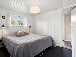 2 bedrooms, WiFi