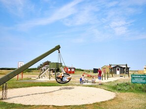 Children’s area - "Amelia" - 250m to the fjord by Interhome (Ulfborg)