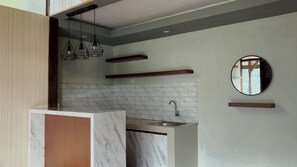 Family Cabin | Private kitchen - Pijar Resort Powered by Cocotel (Colo)