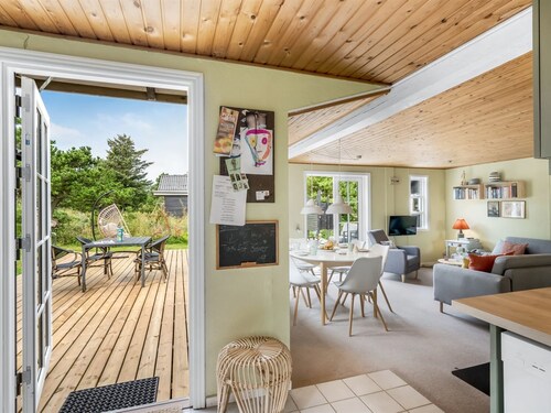 "Ljuba" - 700m from the sea by Interhome