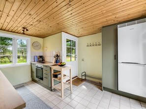 Fridge, oven, dishwasher, highchair