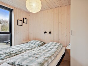 4 bedrooms, internet