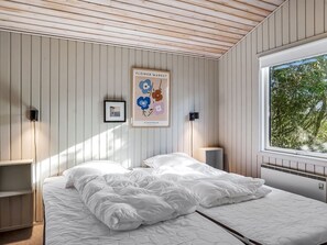 3 bedrooms, internet