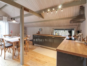Fridge, oven, dishwasher, highchair