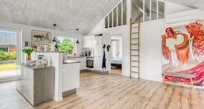 "Jurien" - 450m from the sea by Interhome