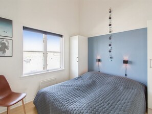 3 bedrooms, WiFi
