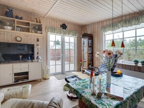 Tv, pejs, dvd-afspiller