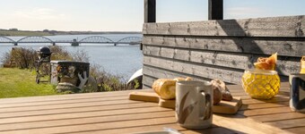 "Nielsen" - 30m to the fjord by Interhome