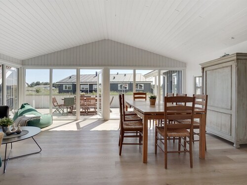 "Milena" - 600m from the sea by Interhome