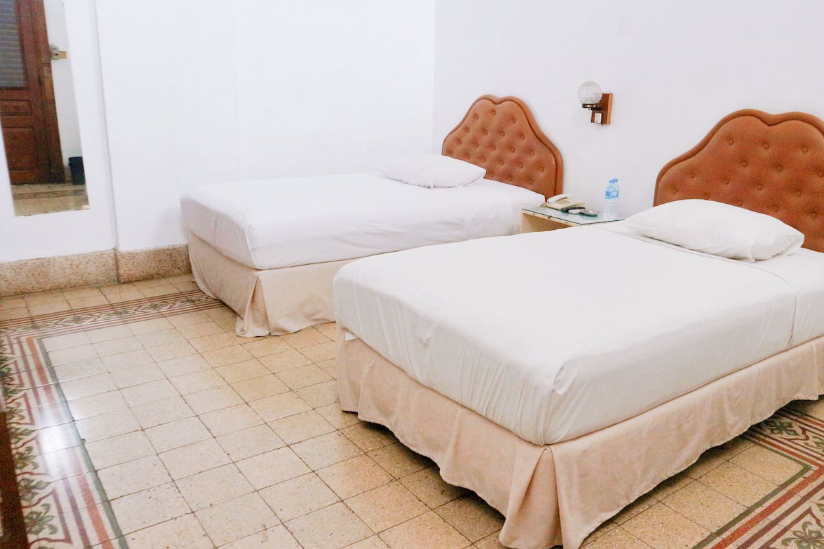 1 habitación, escritorio, insonorización y wifi gratis