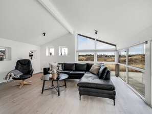 TV, fireplace - "Walther" - 300m from the sea by Interhome (Ringkøbing)
