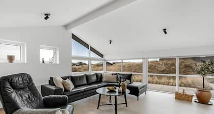 "Walther" - 300m from the sea by Interhome