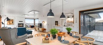 "Eyla" -  from the sea by Interhome