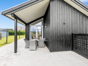 Outdoor dining - "Mara" -  from the sea by Interhome (Ringkøbing)