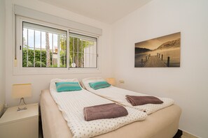 2 bedrooms, free WiFi, bed sheets