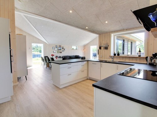 "Tahvo" - 3.3km from the sea by Interhome