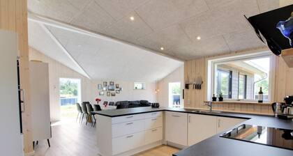 "Tahvo" - 3.3km from the sea by Interhome
