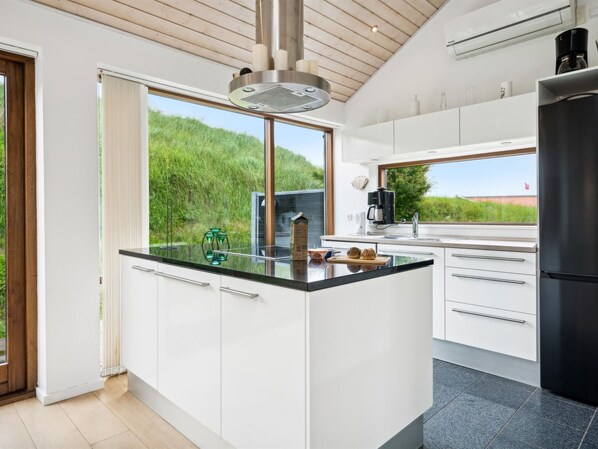 Fridge, oven, dishwasher, highchair