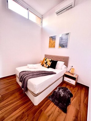 3 habitaciones, tabla de planchar con plancha y wifi gratis