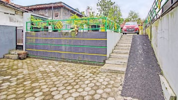 Bagian depan properti