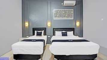 Superior Suite | 1 bedroom, desk, free WiFi, bed sheets