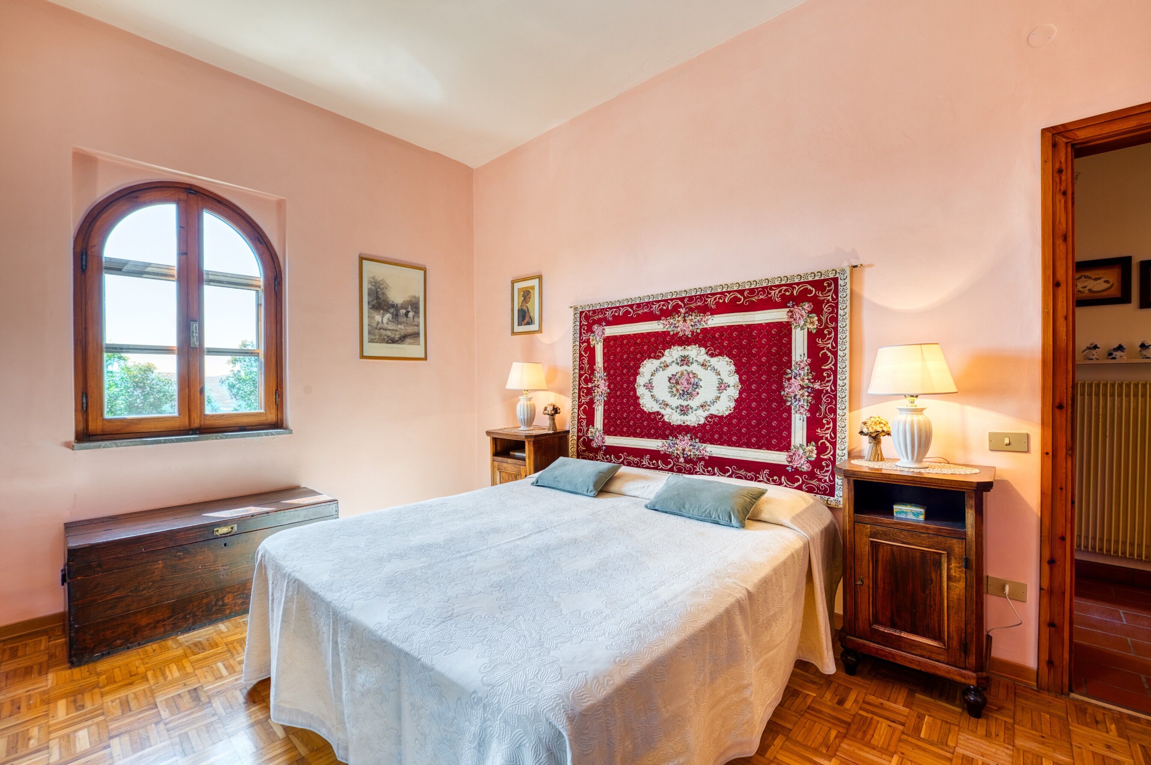 3 bedrooms, free WiFi, bed sheets