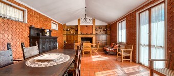 Holiday Home 'Villa Marta' with Mountain View, Terrace & Shared Garden