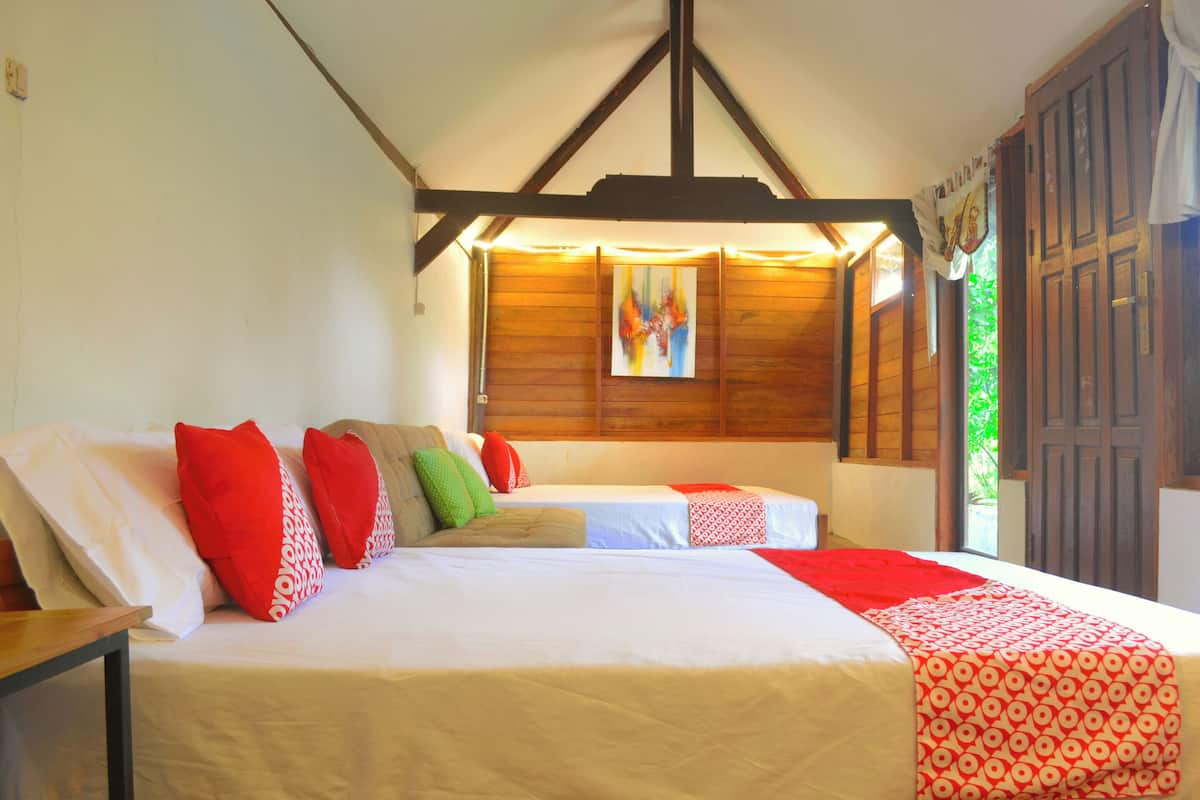 Habitación familiar | 1 dormitorio, espacio para trabajar con un portátil, ropa de cama