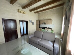 TV - Sliema heart, best spot in Malta (Tas-Sliema)