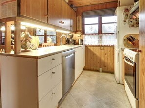Køleskab, mikrobølgeovn, ovn, opvaskemaskine