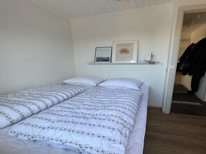 3 bedrooms, WiFi