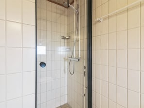 Bathroom - "Kauko" - 150m from the sea by Interhome (Løkken)
