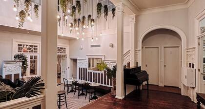 GRANDE HOTEL PARIS by STAY HOTELS