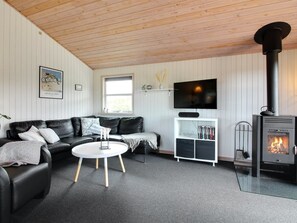 TV, fireplace - "Myriam" - 200m from the sea by Interhome (Løkken)