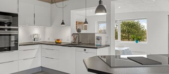 "Ulrich" - 500m from the sea by Interhome