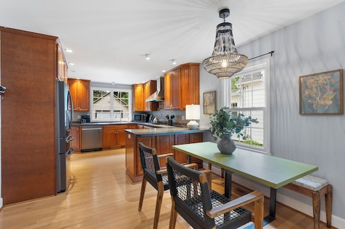 Enclosed Porch | Walk to Lake Ontario | Irondequoit | Fire Pit