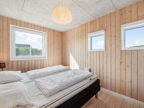 3 soveværelser, internetforbindelse