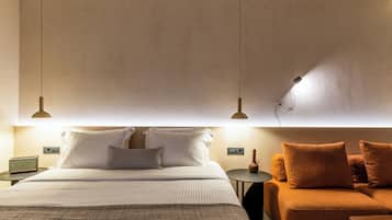 1 bedroom, premium bedding, in-room safe, free WiFi