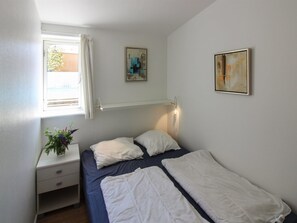 2 bedrooms, internet