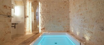 TRULOCO Nuzzi Luxury Domus