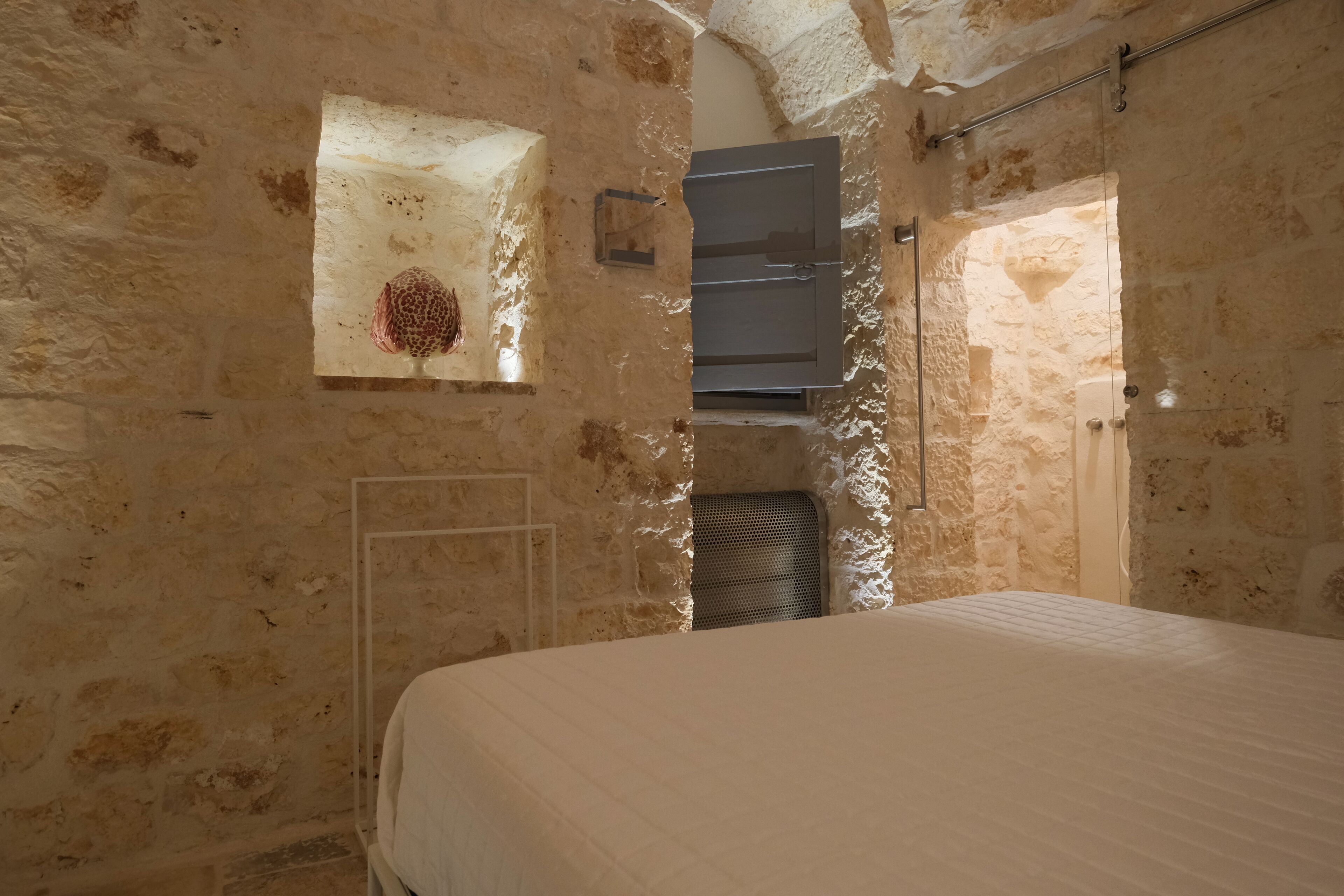 5 chambres, fer et planche à repasser, lit parapluie, Wi-Fi gratuit