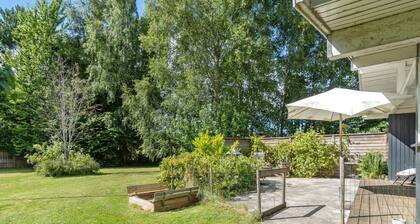 "Maiken" - 1.5km from the sea by Interhome