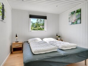 4 bedrooms, WiFi