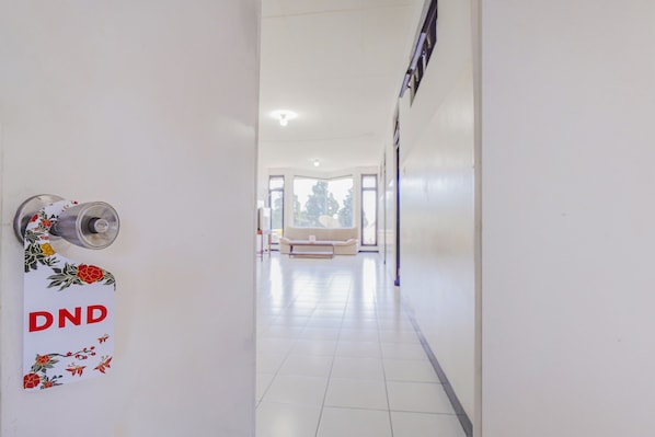 Suite familiar | Escritorio, wifi gratis y ropa de cama