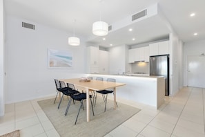 Family Apartment, 3 Bedrooms, Terrace, Pool View | Living area