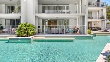 Deluxe Apartment, 3 Bedrooms, Pool Access, Pool View | Terrace/patio