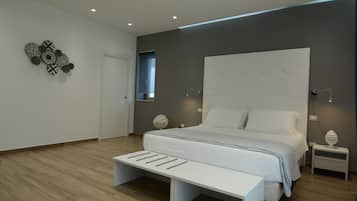 Phòng 4 Cao cấp, 1 phòng ngủ | Bộ đồ giường cao cấp, chăn bông, nệm cao su hoạt tính (memory foam)