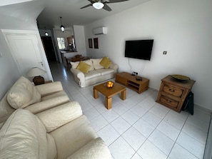 House | Living area | TV - Paradeisos is a Stunning 2-bed House in Polis (Polis)