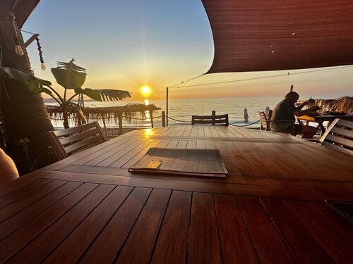 Paradeisos is a Stunning 2-bed House in Polis