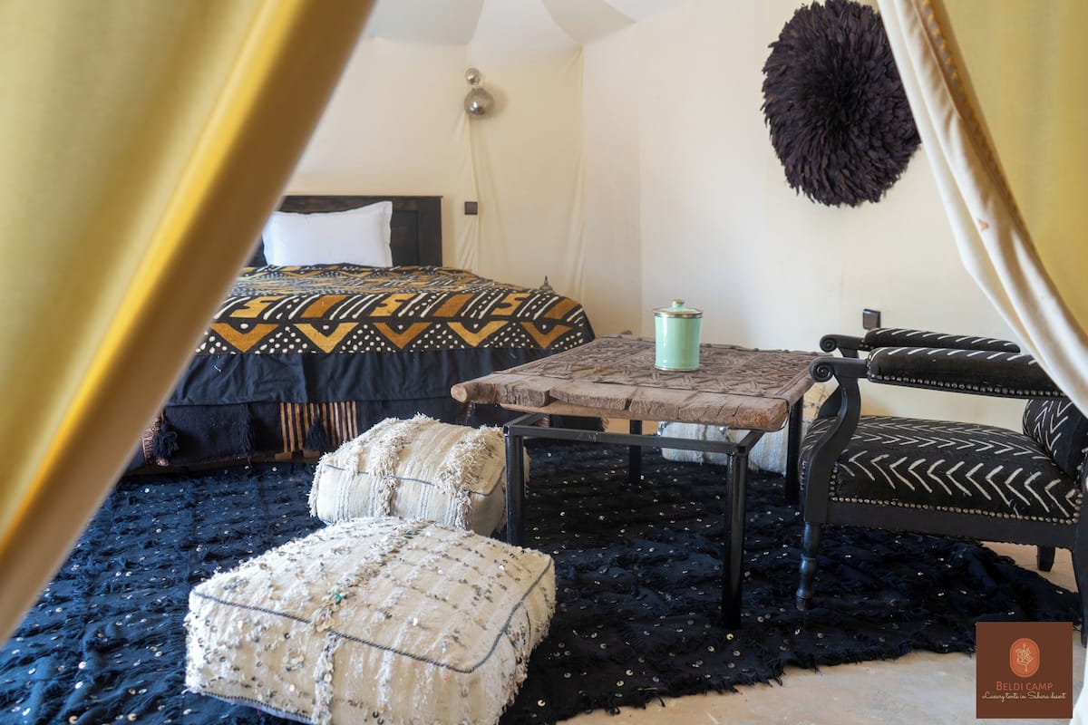 Honeymoon Tent
